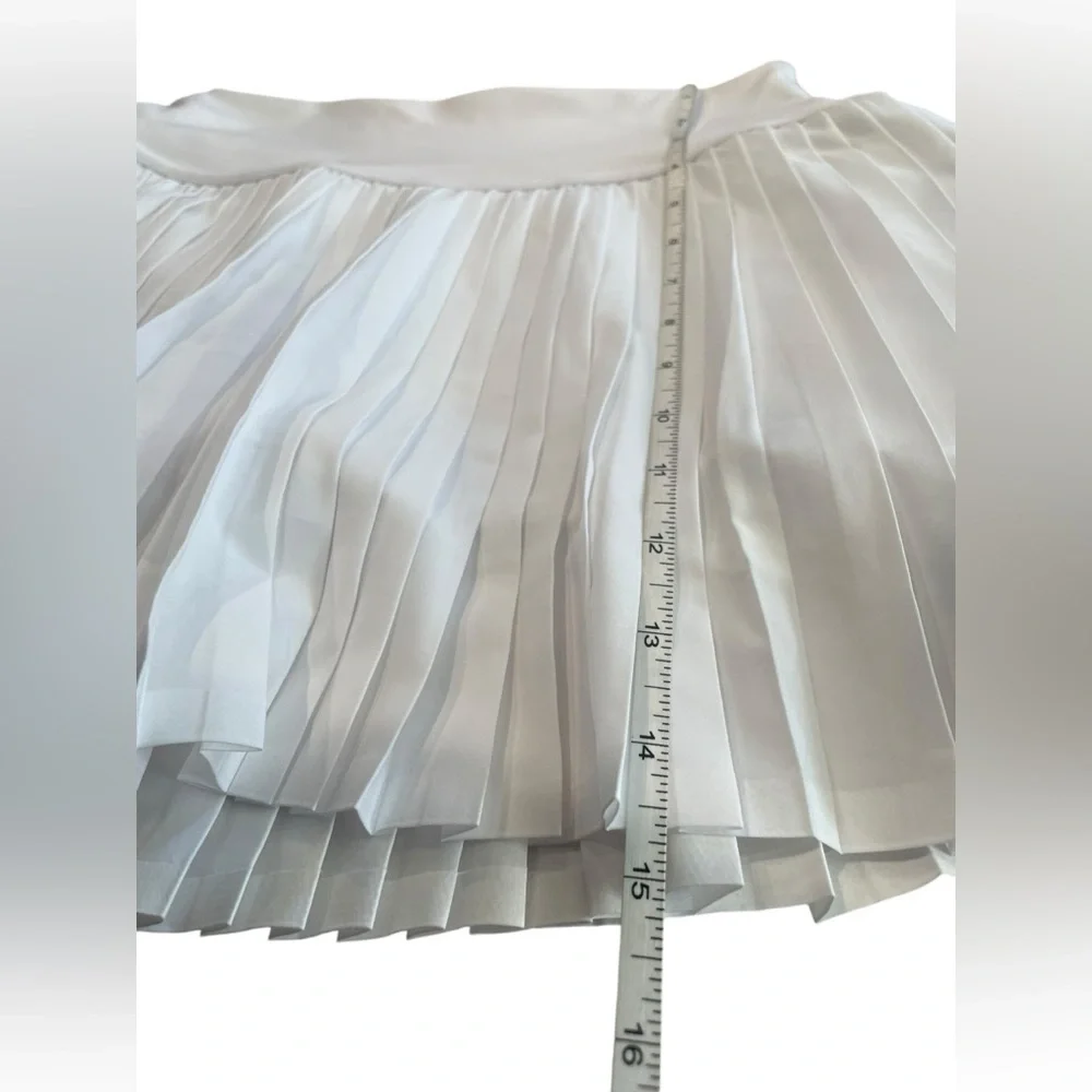 Alo Yoga Grand Slam Pleated Tennis Skirt White- Medium